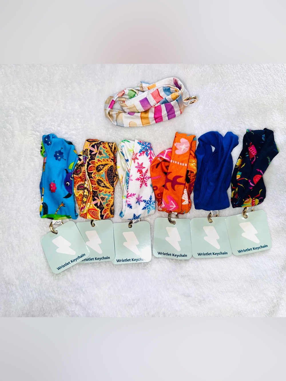NWT Muse Threads Keychain Bundle - Picture 2 of 4